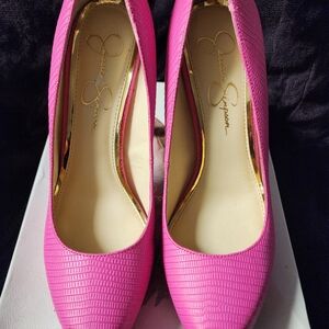 NEW JESSICA SIMPSOM PLATFORM PUMPS SIZE 9 HIGH HEEL